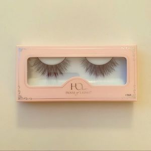 House of Lashes Strip Lash in Boudoir Lite